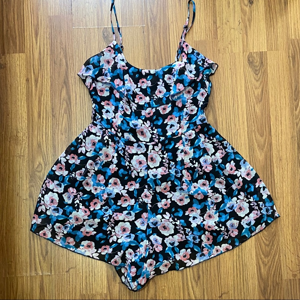 Flower print romper